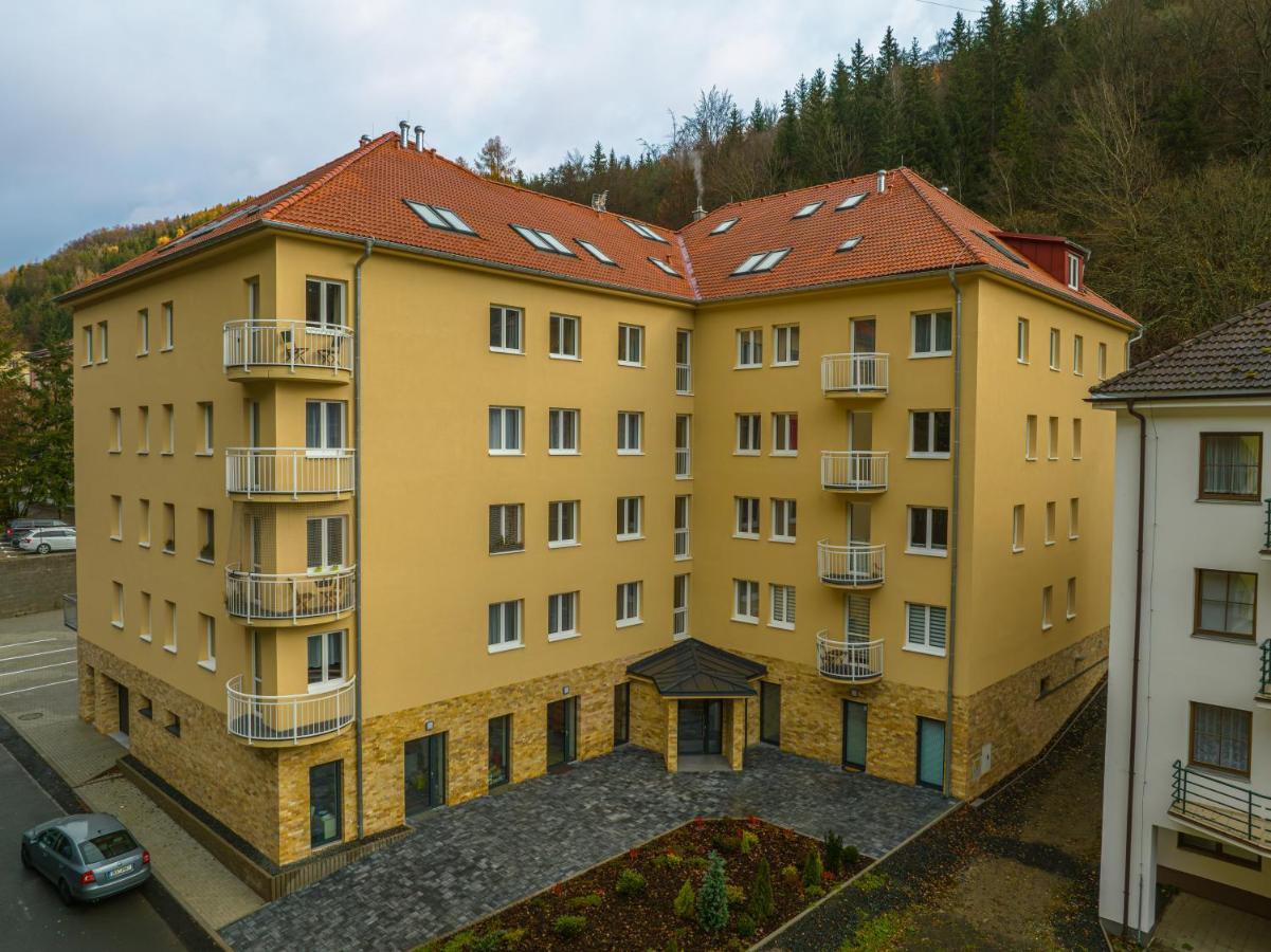 Mandala Appartement Jáchymov Buitenkant foto